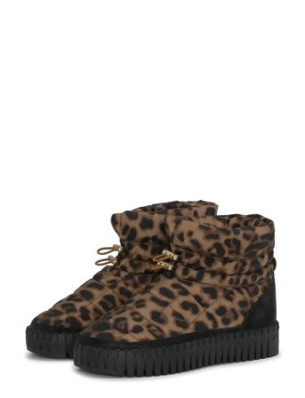 Ilse Jacobsen | Tulip6082 | 39