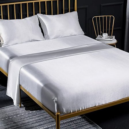 Ensfarget sateng sengesett 1 x laken 198203 cm 2 personer med 35 cm dyp lomme, 1 x overflate og 2 x putevar, hvit