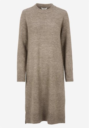 Cellbes of Sweden - Strikket, myk kjole i beige / melert for damer i størrelse 58/60