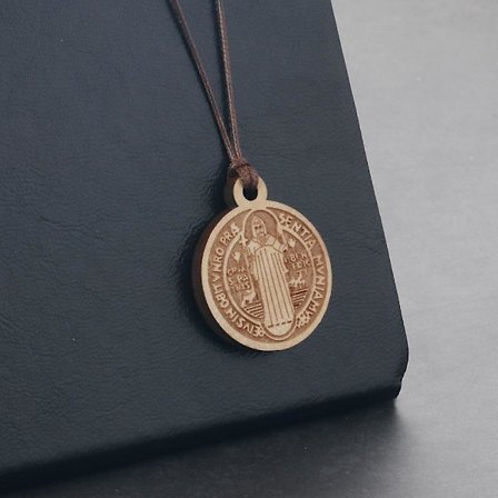 Justerbara repkedjor runda trähänge halsband för män Retro Saint Benedict Medal religiösa smycken kolye colar NC166
