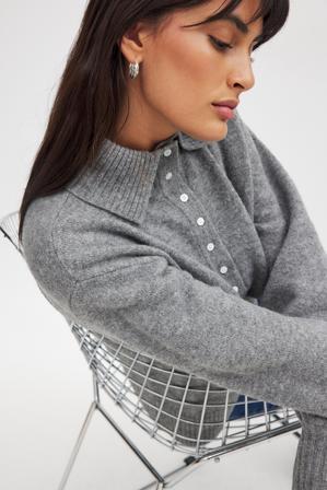 NA-KD Pull polo tricoté - Pulls - Gris - M (EU 38-40)