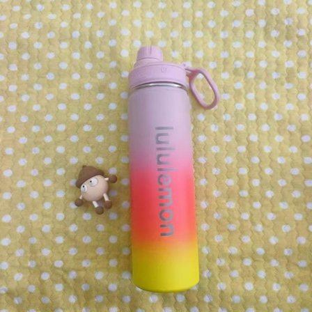 Lululemon Back To Life Sportsvannflaske Rustfritt Stål Termokopp 710ml/24oz Fluorescerende Gradient rosa