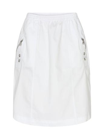 Sc-Akila Soyaconcept White