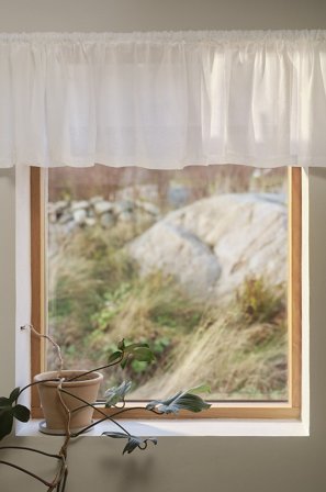 Jotex - Gardinkappe Naturlig hvit - CORINNE - Kjøp Gardinkapper hos Jotex