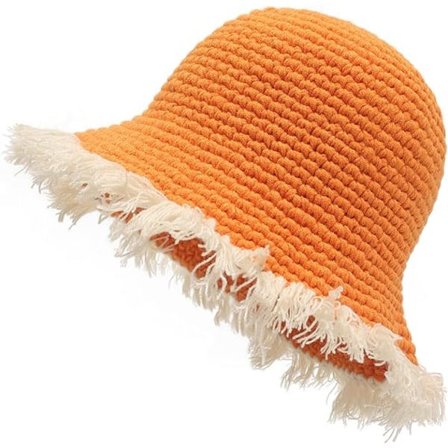 Isfiskehette for vinterfiske - Stilig strikket klokkehatt i ensfarget varm heklet lue