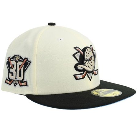 New Era - NHL Vit fitted Keps - Hatstore Exclusive x Anaheim Ducks 59FIFTY 30 Anniversary Chrome/Black Fitted @ Hatstore