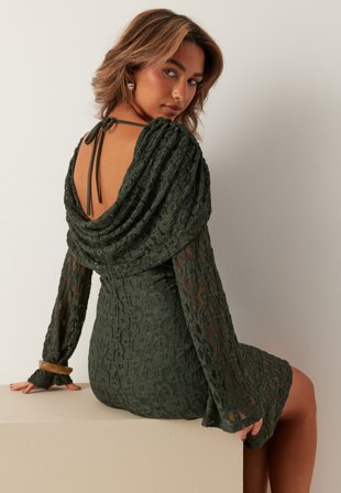 Bubbleroom - Drapy Lace Dress - Dark green - Kläder