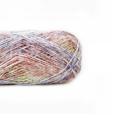 Virkat garn Garnkula 4 4