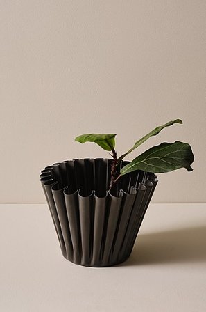 Jotex - Kruka ø 24,5 Cm Mörkgrå IRIS - Köp Krukor hos Jotex