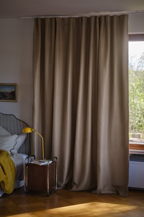 Jotex - Mørkleggingsgardin 1-lengde Ekstra Bred Fungi 17-1212 Tcx - SHADOW - Kjøp Mørkleggingsgardiner hos Jotex