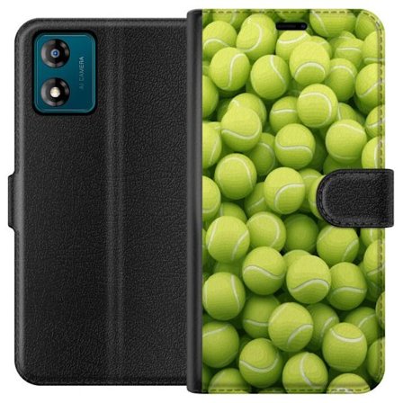 Kompatibel Tegnebogsetui til Motorola Motorola Moto E13 Mønster af grønne tennisbolde i høj detalje, sporty motiv med gentagende tekstur og stærke