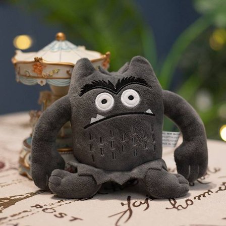 Mina känsliga små monsterleksaker, söta monsterdockor, presenter till B