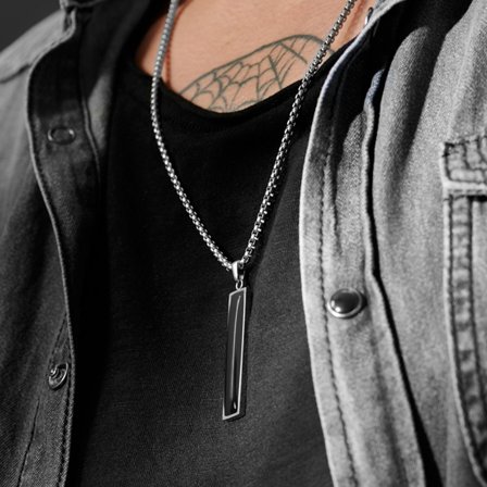Orisun | Collier argenté à pendentif en triangle avec onyx noir et en acier inoxydable pour hommes - Chaînes en acier