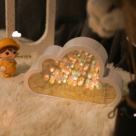 Cloud Mirror Tulip Lamp DIY Nattlys Soverom Ornamenter Multicolor