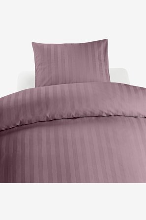 Borganäs of Sweden - Sæt med 2 dele Satin - Lilla - Sengesæt - 150X210 - Fra Homeroom