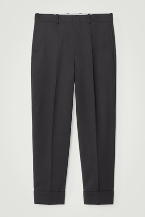 COS Men's The Fold-Up Tapered Trousers in Black