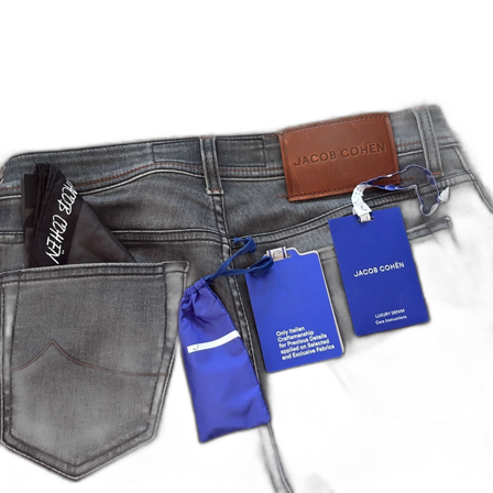 Grå Jacob Cohën jeans