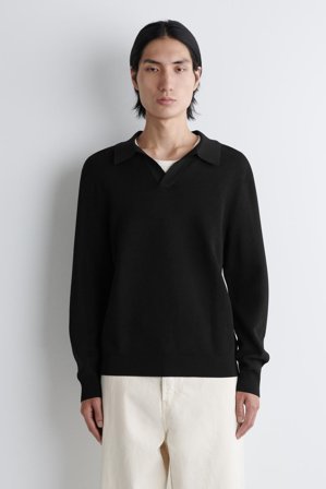 COS Men's Textured Knitted Polo Jumper in Black