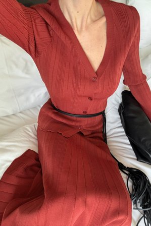 NA-KD Jupe longue en maille côtelée irrégulière - Jupe plissée - Rouge - L