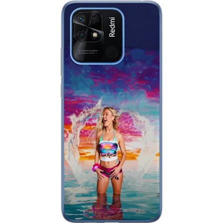 Kompatibelt Mobildeksel til Xiaomi Redmi 10C Blond kvinne i fargerik strandantrekk som leker i havet ved solnedgang