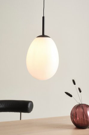 Jotex - ROCHELLE taklampe Svart/opalglass - Kjøp Taklamper hos Jotex