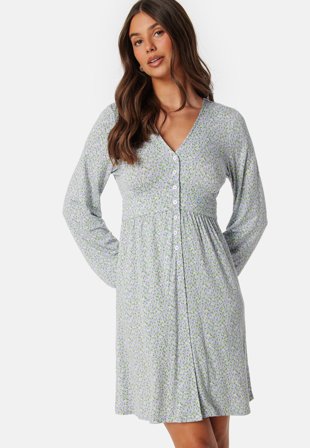 BUBBLEROOM V-neck Short Button Dress Klær