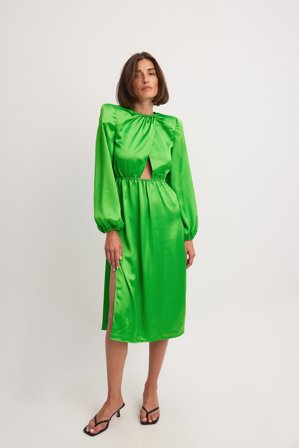 Janka Polliani x NA-KD - Midikjole med vidde og ballongermer - Festkjoler - Grønn - EU 36