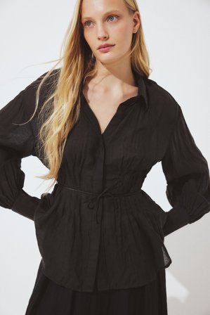 Premium Selection Lyocell Bluse mit langen Ärmeln und durchsichtigem Pintuck - Blusen - Schwarz - EU 42