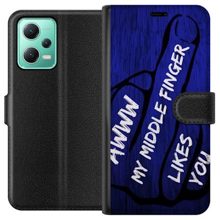 Kompatibelt Lommeboketui til Xiaomi Redmi Note 12 Mørk typografisk illustrasjon med hjerteform og budskap om vennskap mot dyp blå tretekstur