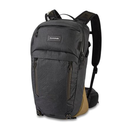 Dakine Seeker 18l workout backpacks Black 18L