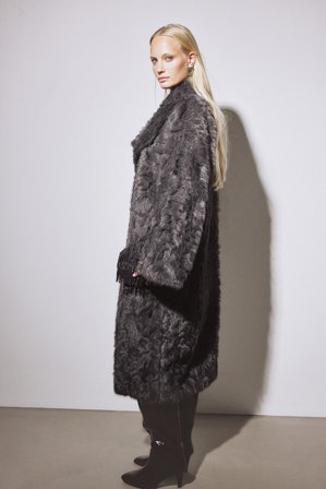 NA-KD Long Faux Fur Coat - Jakker & frakker i imiteret pels - Grå - EU 38