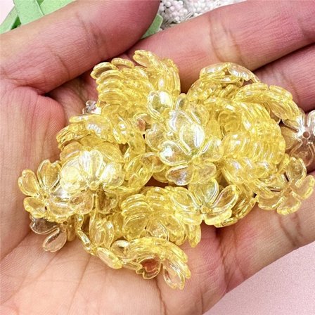 100 kpl/pussi 15 mm akryyli DIY Galsang-kukka löysät helmet korvakorut korujen valmistukseen kaulakoru rannekoru keltainen