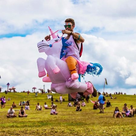 Oppblåsbar Enhjørning Kostyme | Humor Oppblåsbar Kostyme | Premium Kvalitet | Voksenstørrelse | Polyester | Komfortabel å Ha På | Resistent | 