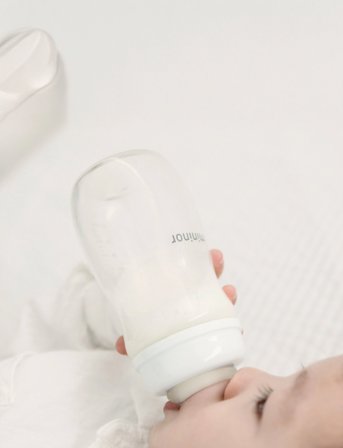 Mininor Glass Bottle - White - 0 M