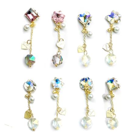 8 stk. Neglepynt Metalllegering 3D Neglediamanter Rhinestone Krystall Neglespyd Manikyr Smykker til Håndverk DIY Neglekunst Henger