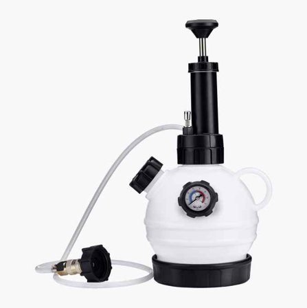 Biltema - Manuell Bremselufter - For Lufte Bremser eller Bytte Bremsevæske med Trykkmåler, Slange og Adapter, 2 Liter