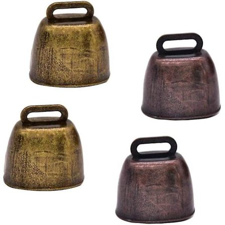 Set med 4 metallklockor i koppar, herdeklockor, gårdsklockor