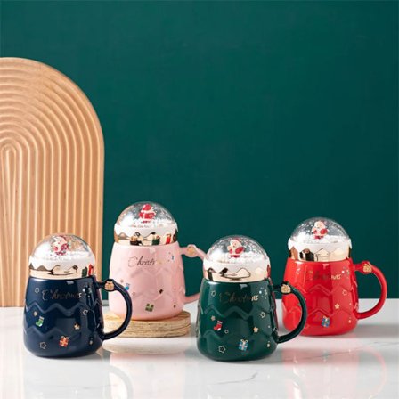 Christmas Mugs Santa Claus Figurines Ceramic Cup with Snowball landscape Lid Creative Xmas Gift Office Home Milk Coffee Cup