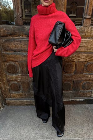 NA-KD - Strikket genser i ullblanding med rullekrage - Oversize Genser - Rød - L (EU 42-44)