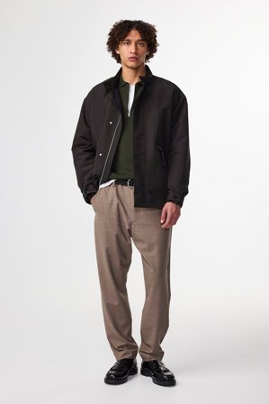 NN.07 Billie Male Khaki