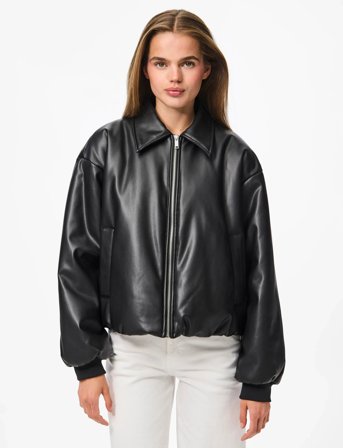 Pieces Pclara Padded Coated Bomber Jacket - Black - XS
