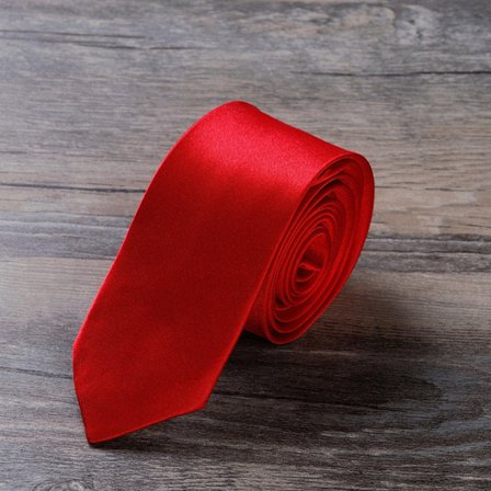 2 st Slips Enfärgad RÖD - on stock