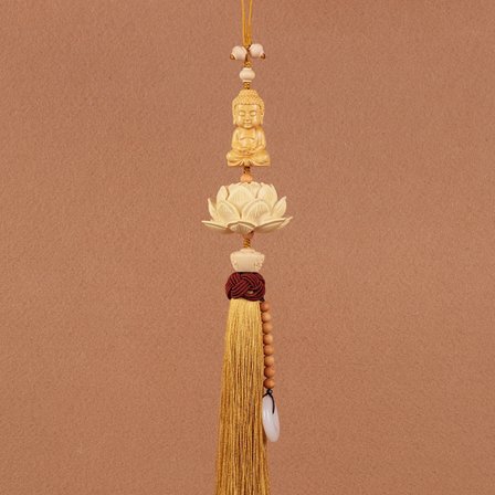 Bilhengende dekorativ håndskåret lotus bakspeil hengende ornament bilstyling tilbehør for lykke Buddha vin gul