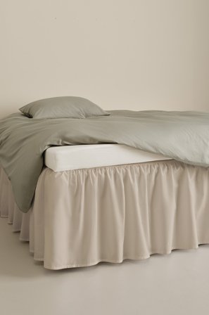 Jotex - Sengeteppe Med Volanger Økologisk Høyde 45 Cm Beige - ZACK - Kjøp Sengekapper hos Jotex