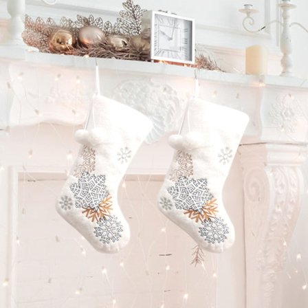 Hvite julekulestrømper, sett med 2, 18" festdekor