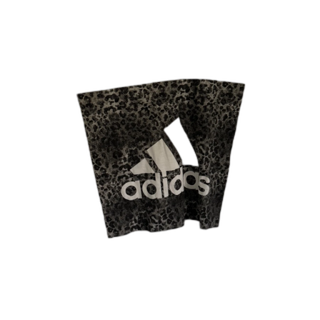 Vit t-shirt med leopardmönster från Adidas