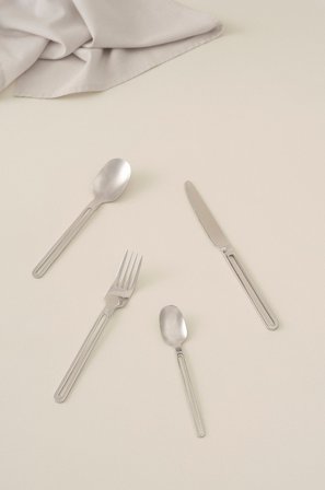 Jotex - Bestikksett 24-pakning Sølv - DORIAN - Kjøp Bestikk hos Jotex