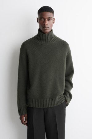 COS Men's Chunky Cashmere Funnel Neck Jumper in Green