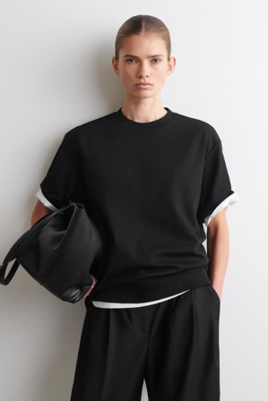 COS Women's Oversized T-Shirt in Black