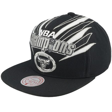 Mitchell & Ness - NBA Schwarz Snapback Cap - Chicago Bulls 98 Champ Flipside Black/White Snapback @ Hatstore